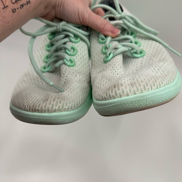 Allbirds | Women's Tree Dashers Sneakers Limited Edition Cyclone Mint - Picture 8 of 11